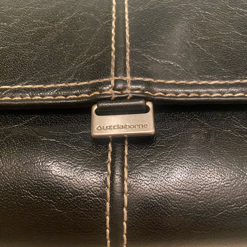 Liz Claiborne Black Messenger Bag with Quilted Stitching